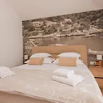 别墅 Beautiful Popovica Dvori In Makarska *