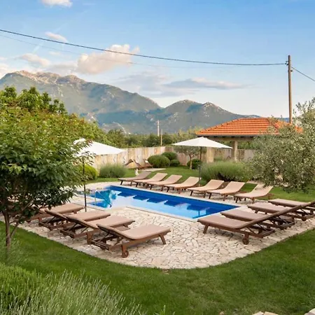 Villa Beautiful Popovica Dvori In Makarska