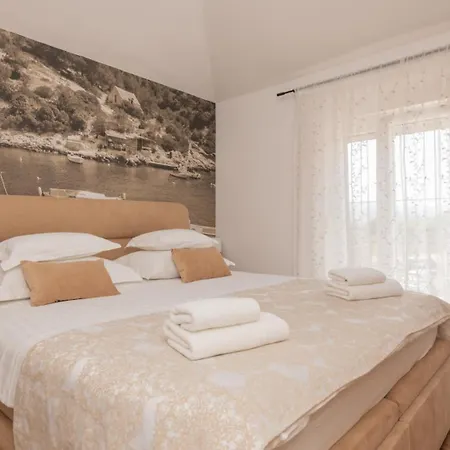 Beautiful Popovica Dvori In Makarska فيلة Šestanovac